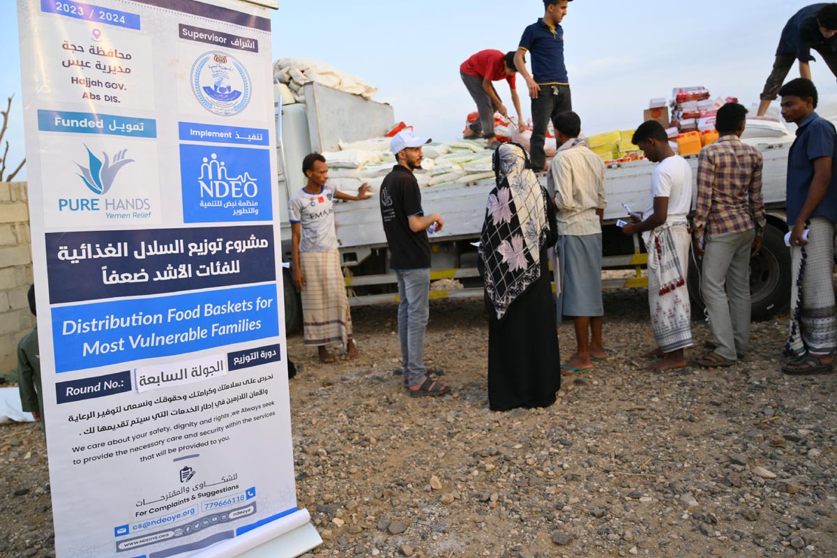 Nabd Organization distributes the Seven round of food baskets to 100 families in Abs District, Hajjah Governorate